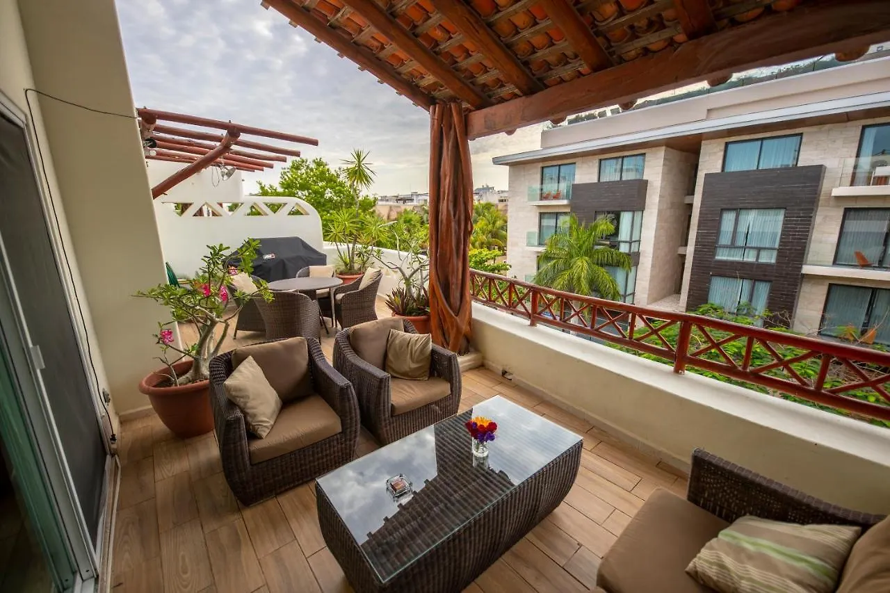 Penthouse Holiday Playa Del Carmen At Mamitas Beach Lägenhet
